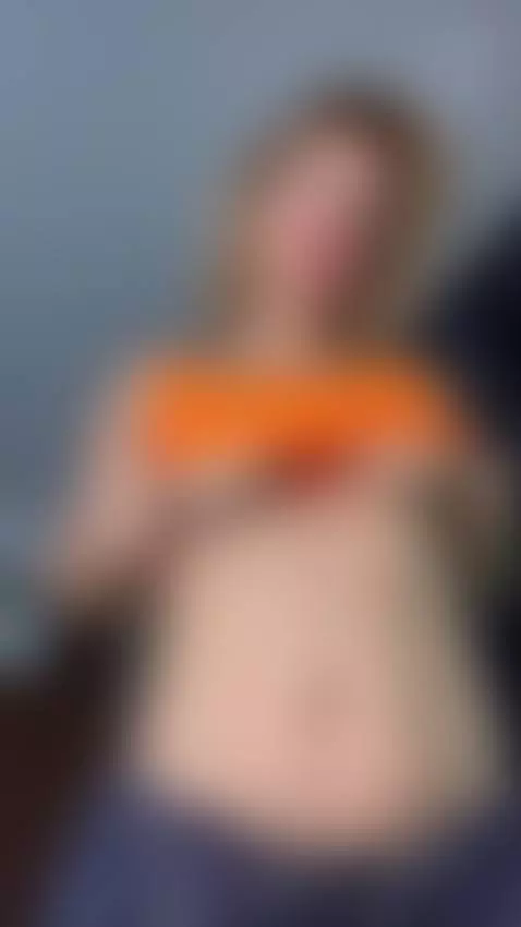 MILF tits so big & natural they overflow 😈 Subscribe OF by miakai