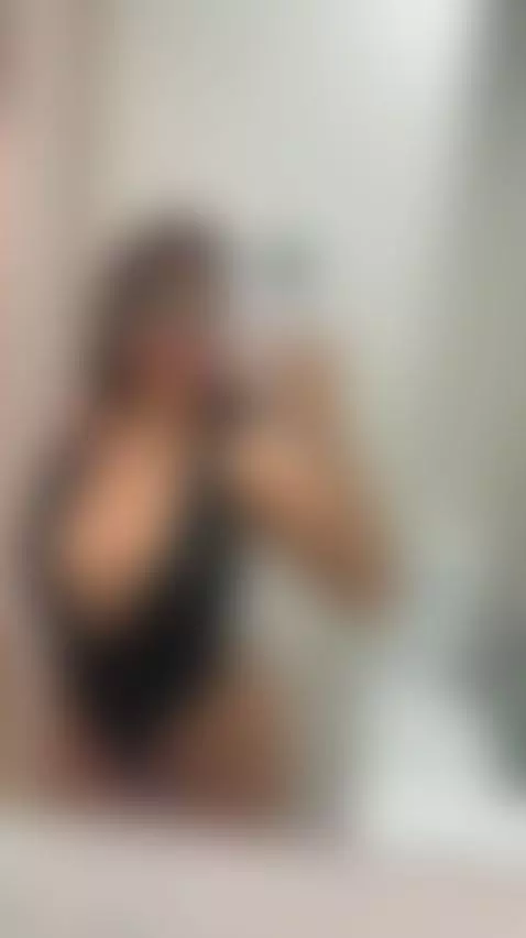 🔥Busty brunette touching her body slowly 💦 Exclusive OF by miadanaexo