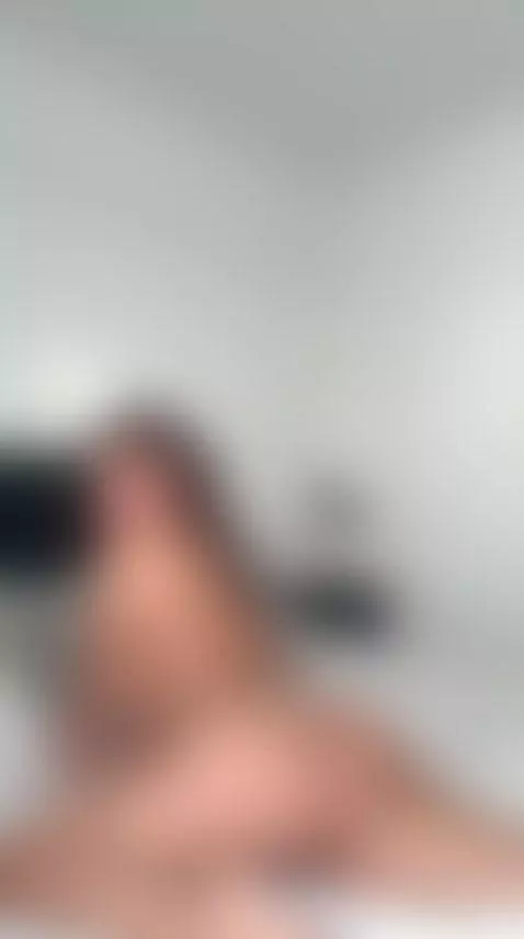 🍒Busty brunette’s heavy breasts overflowing 😏 Naughty OF by miadanaexo