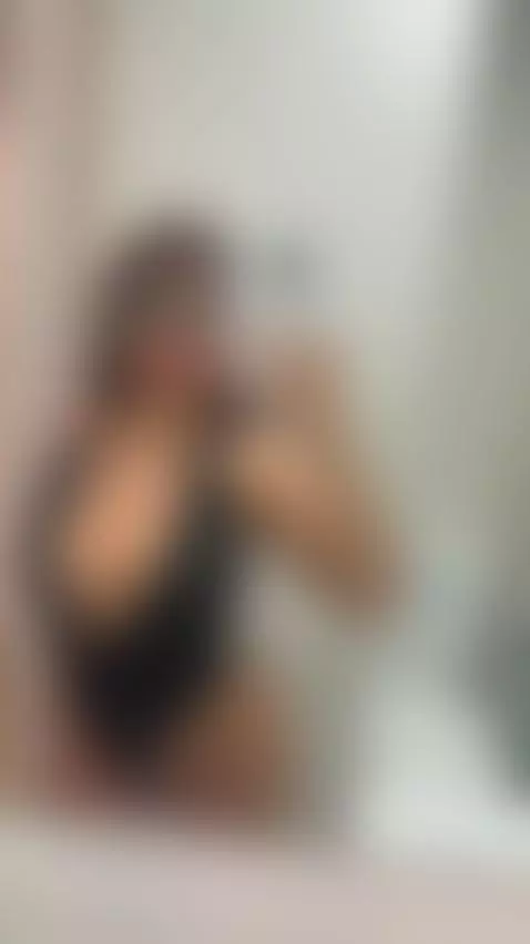 🍒Brunette nipples hard and visible 😏 Unlock OF by miadanaexo
