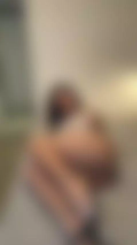 💦Busty brunette spreading wide and slow 🍑 See OF by miadanaexo