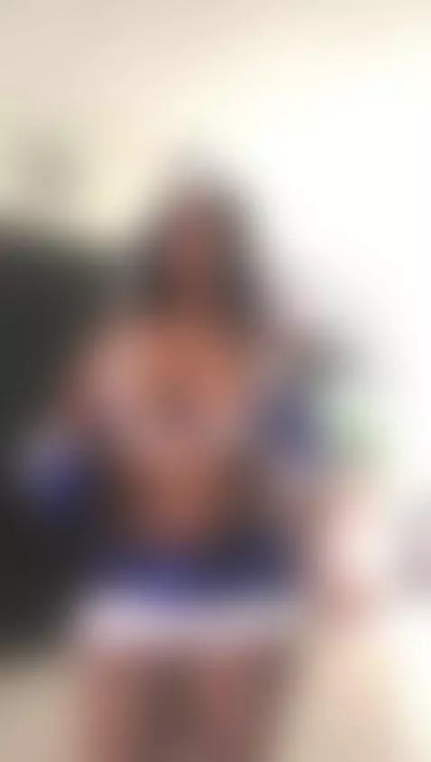 MISS CLAUS IS CUM DUMPSTER!! COME AND FILL HER FROM HEAD TO ... by pierpierina