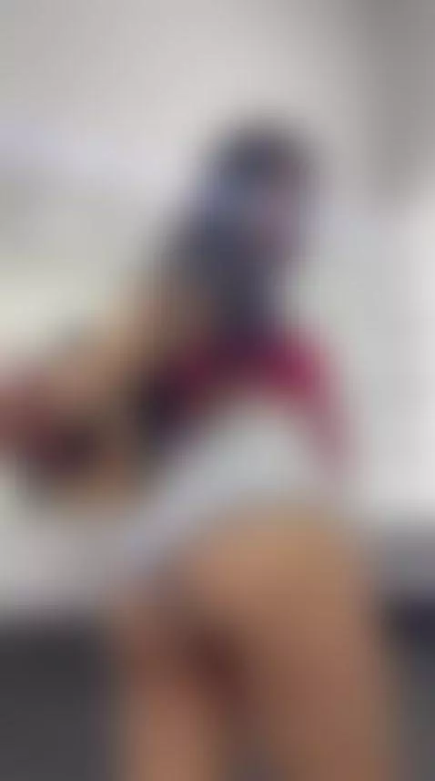 Sit back, relax… and let me take care of you 😍 by marianamontezz