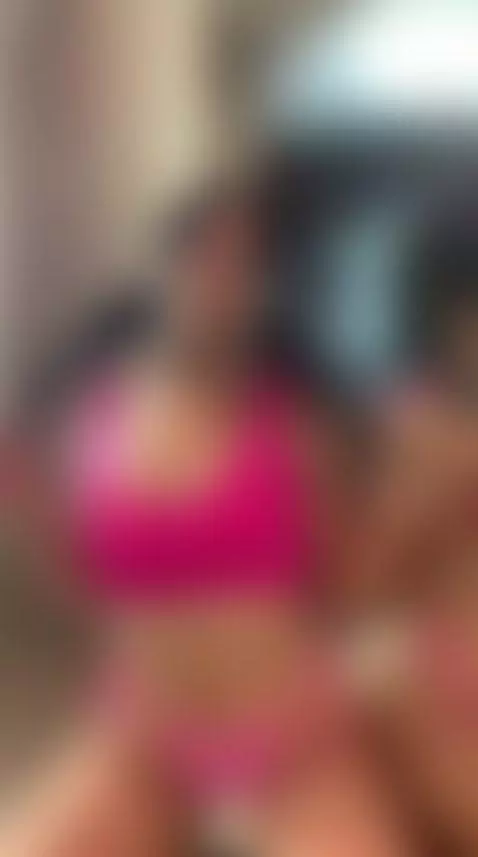 My room is open and the atmosphere is perfect... you just ne... by marianamontezz