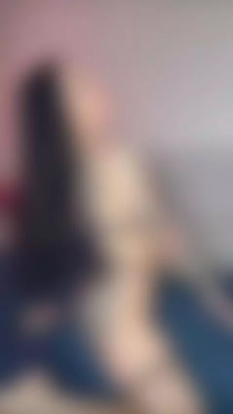 Every frame with her is temptation. Don’t scroll past — leav... by darklilli