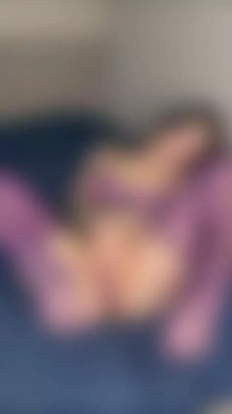 Too beautiful to scroll past 😍 Subscribe. by darklilli