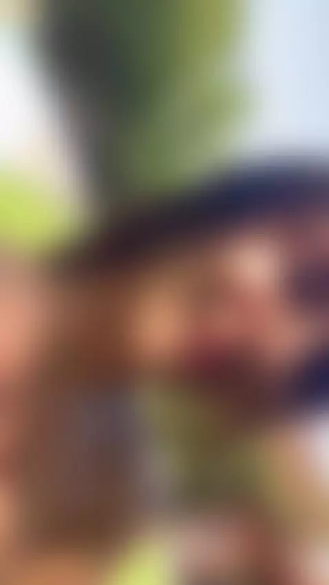 Free for the first 10 people who want to talk now 💙🤭😉😈 by ninaprincess