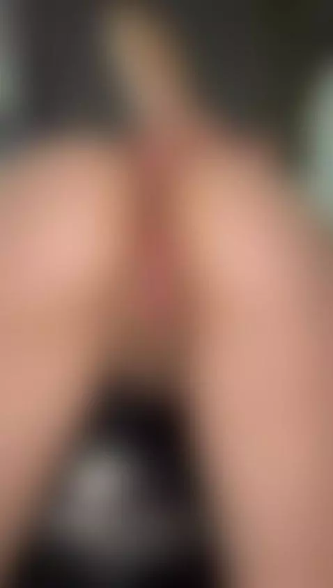 My pussy is too wet for you. 🍑💦 by miia-anderson