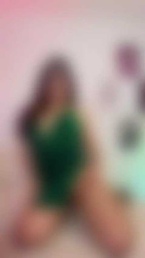 stripchat, colombiana, chaturbate by emilywalker4