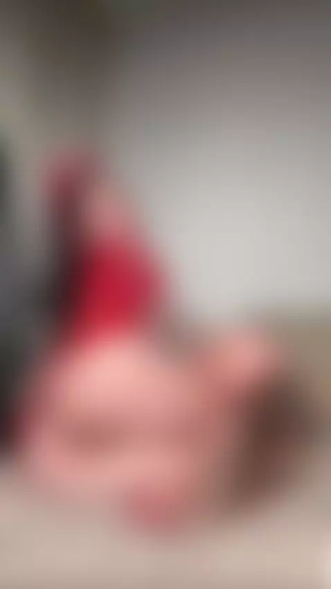 Dangerously attractive energy. Don’t lose it — subscribe ✨ by nikkyydandelion