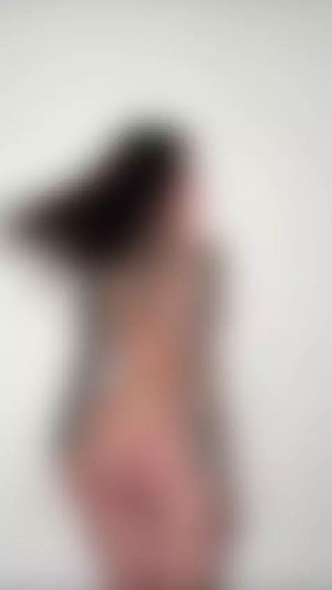 Pure passion, no filters 💄❤️ Subscribe! by nikkyydandelion