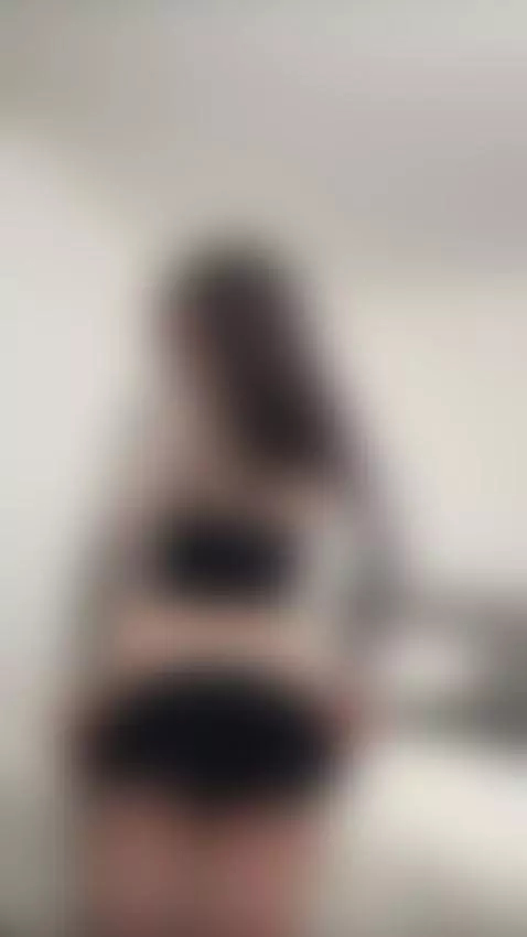 Cum with me at the same time OnlyFans in bio right now 🍌 by nikkyydandelion