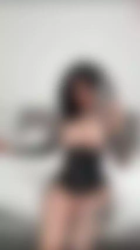 Just a hint… the rest is on OnlyFans 😈 by nikkyydandelion