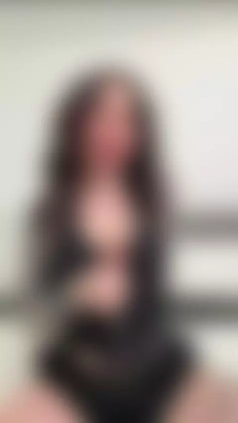 Hot OnlyFans girl dripping just for you 💋 Subscribe now by nikkyydandelion