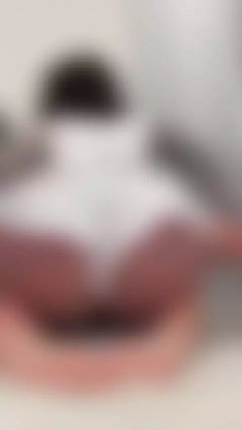 Thick ass spread wide on all fours 💕 by nikkyydandelion