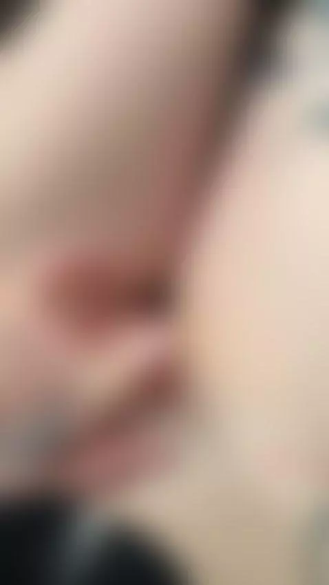 She moans loud as fingers fuck her tight 💦 by nikkyydandelion