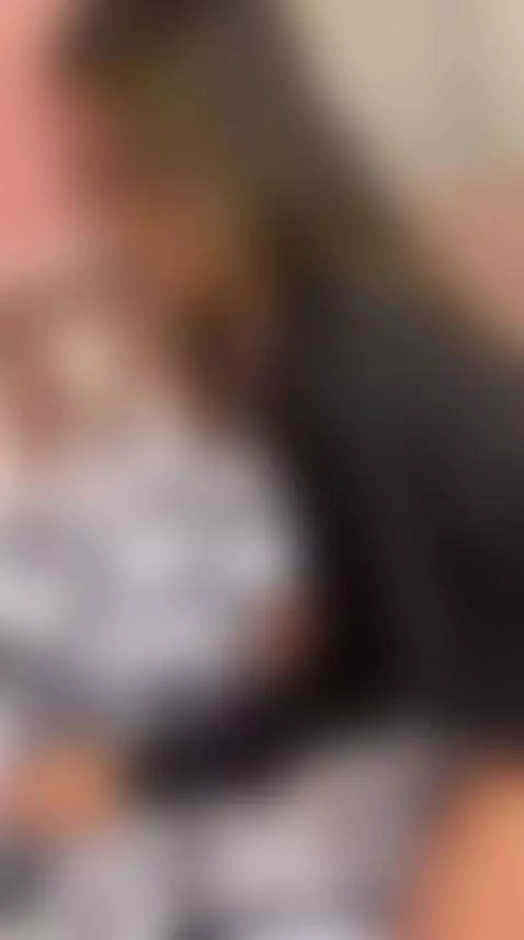 Wet and dripping pussy wants to feel a hard cock by beeleandevie