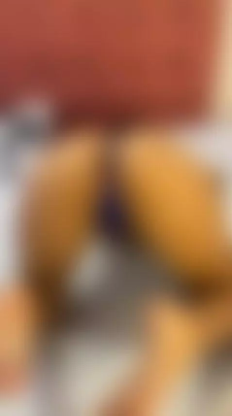 Did you see something interesting?... by beeleandevie