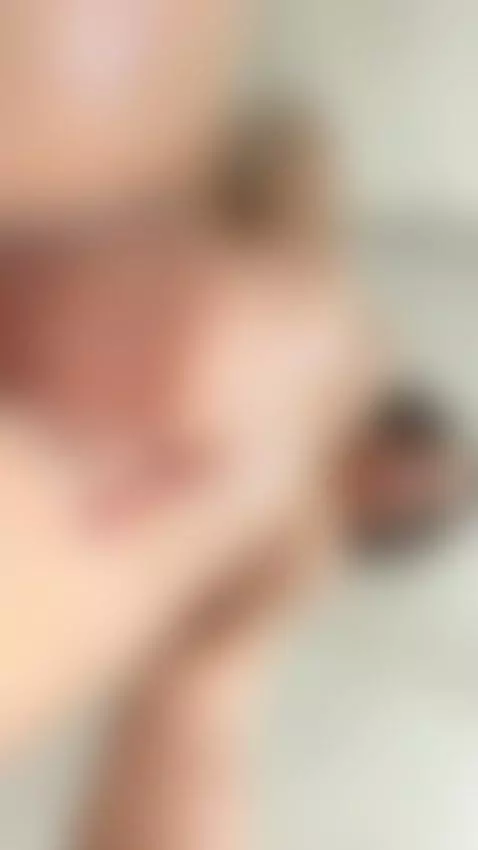 me ayudas a bañarme?🤭 by eloisesweet