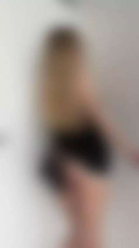 Wanna taste my sweet wet pussy? 🫦 by anelliabarbie