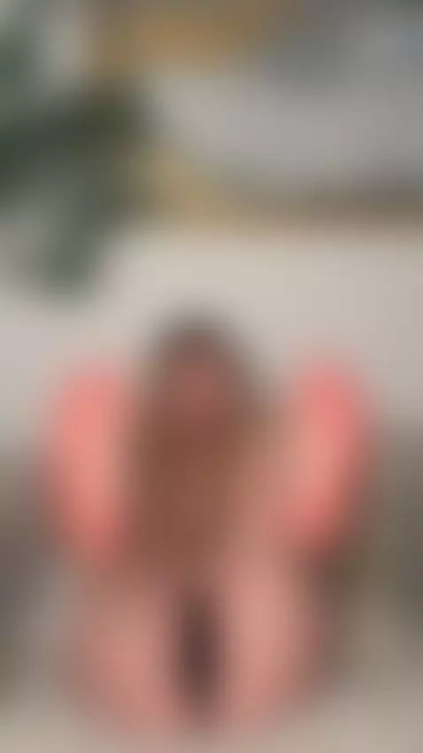 Wanna lick between my spread thighs? 🤤 by anelliabarbie