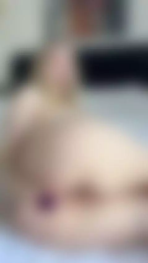 Wet pussy gets teased with purple toy by anelliabarbie