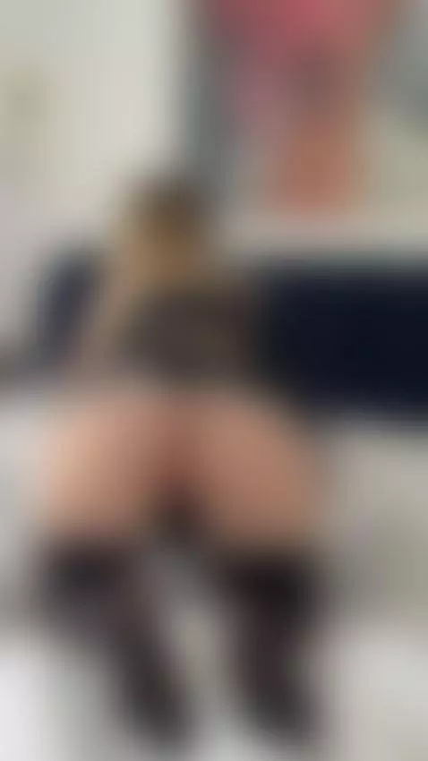 Fuck me hard from behind right now 🤤 by anelliabarbie
