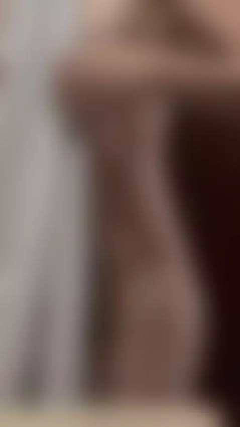 Do you like how I move my ass for you?🍑 by ferguson22