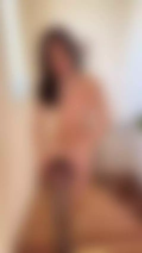 Wondering what else should I do to have your cock here by kaya18model