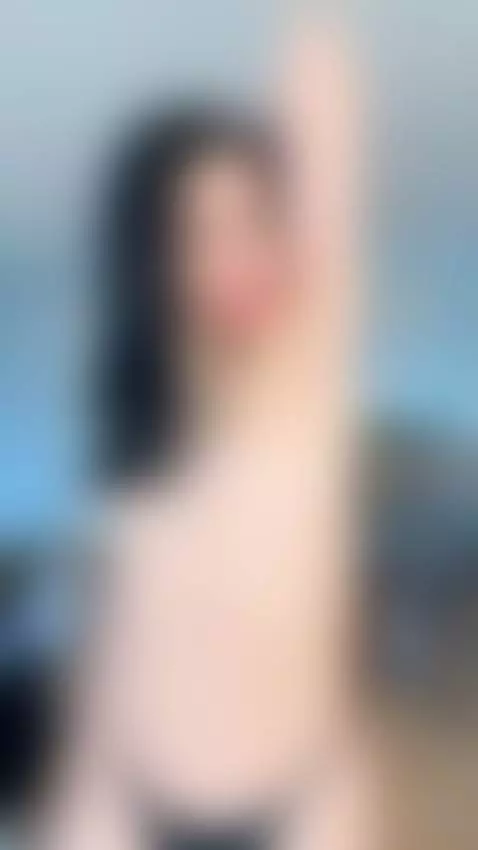 Say what you feel seeing this by kaya18model