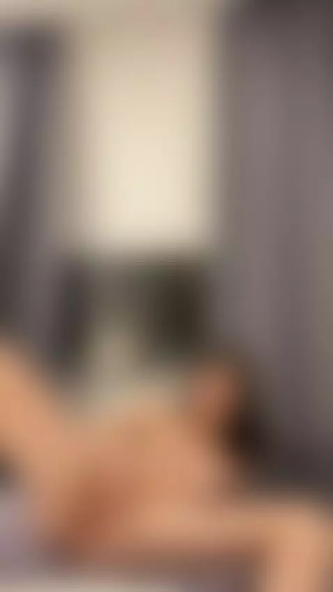 Any chance you'd eat my pussy on the first date? by kaya18model