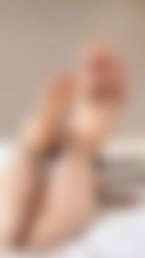 Should I hook up with someone from fikfup? by kaya18model