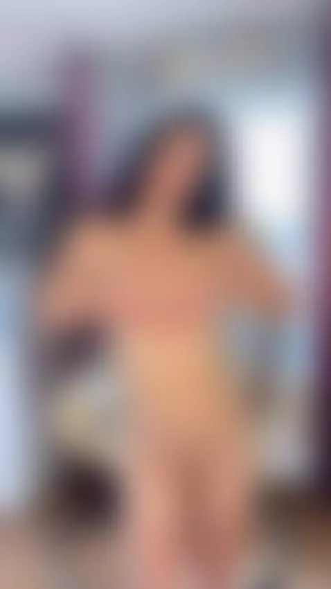 It’s on my bucket list to fuck a man twice my age by kaya18model