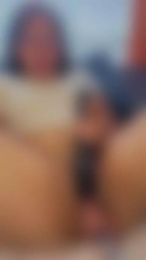 SEE ME I'M VERY HOT 🥵🥵 by liuulee