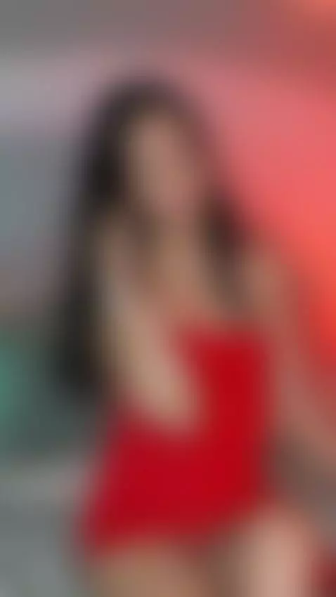 🔥 Black night, delicate curves by elizabethclark