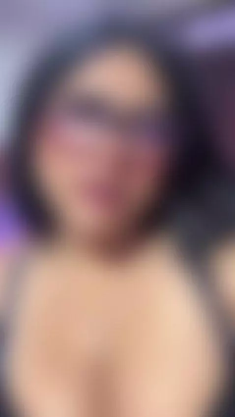 I'm online, honey!💋 by dulcinea-2