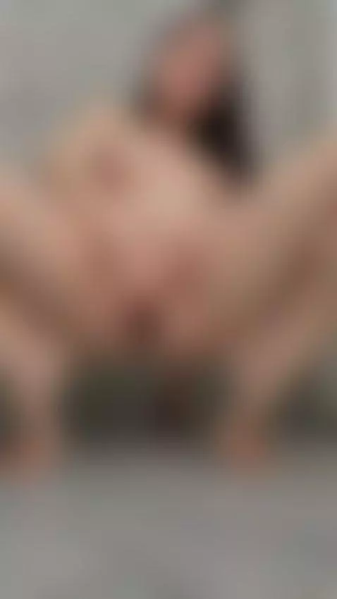 I just want a big, juicy cock on top of me by vinellvoss