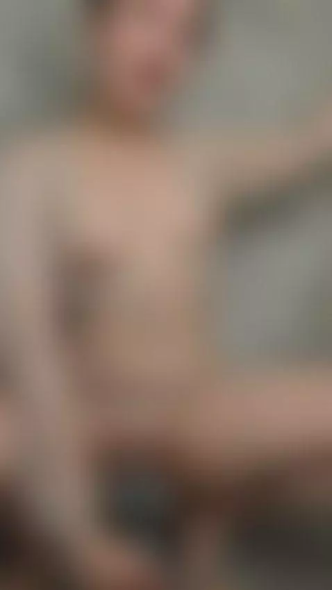 Would you let this teen girl ride your cock by vinellvoss