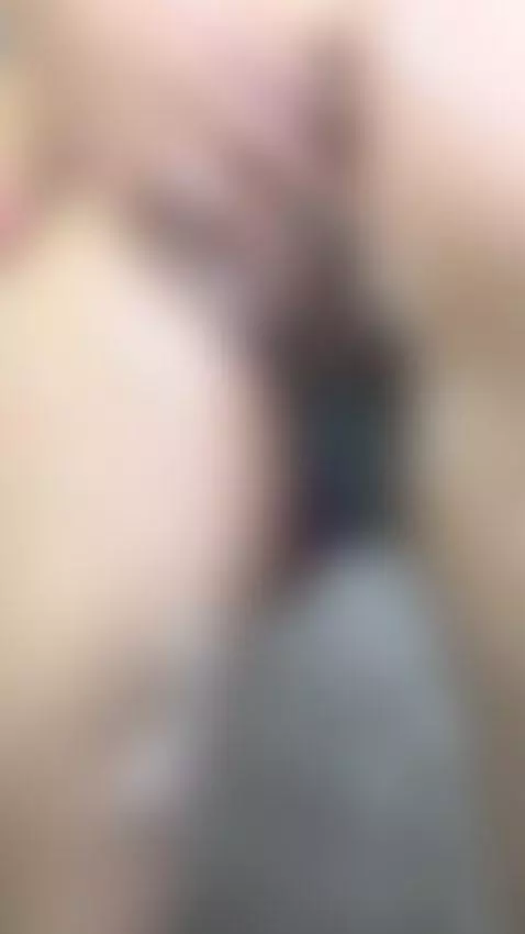 I'm obsessed with taking cocks and large loads by vinellvoss