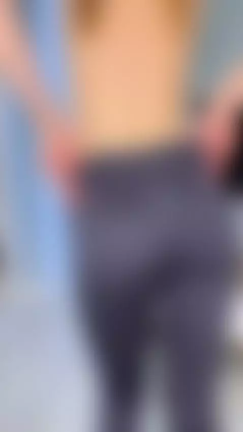 French kiss me from behind by yourrosalia