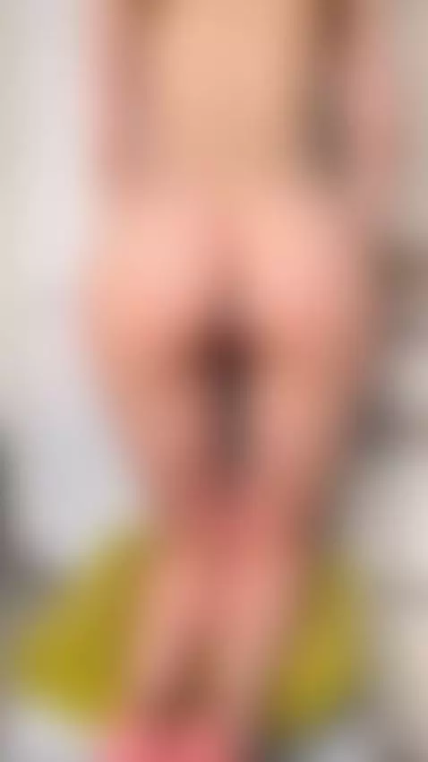 It is impossible to resist putting your face here by yourrosalia