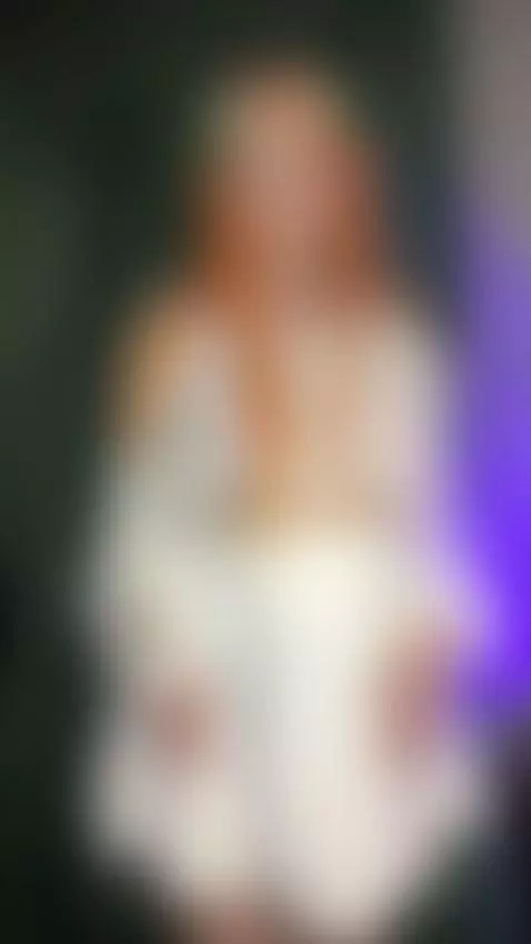 Need a man I can send nudes to by emillyxoxo