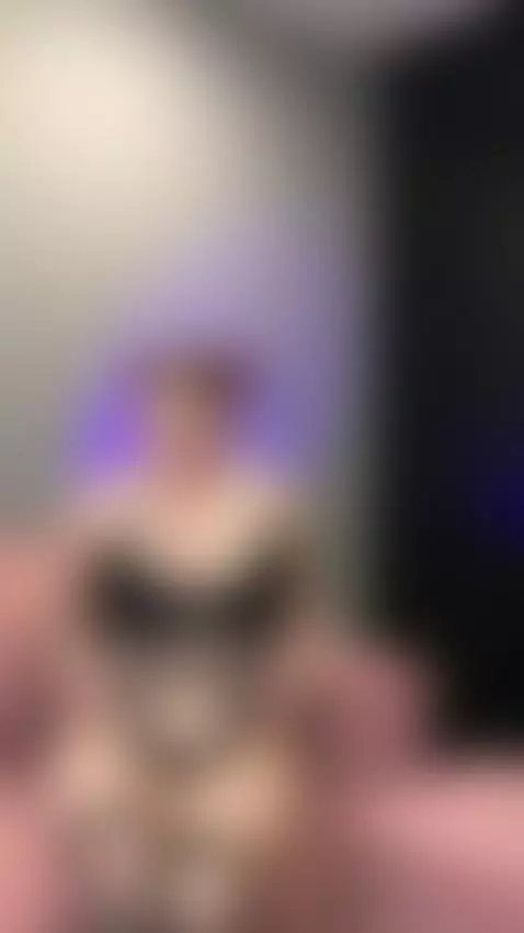 How many times a day would you fuck a girl like me? by emillyxoxo