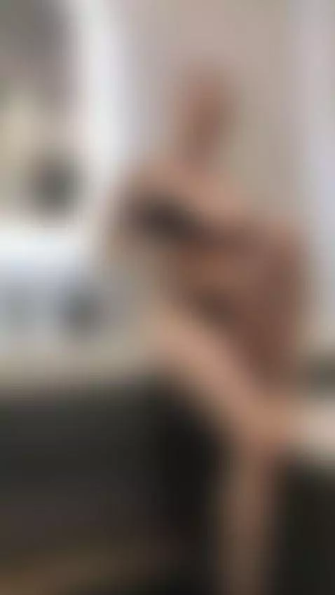 How hard do I make your cock on a scale of 1-10 😈 by emillyxoxo