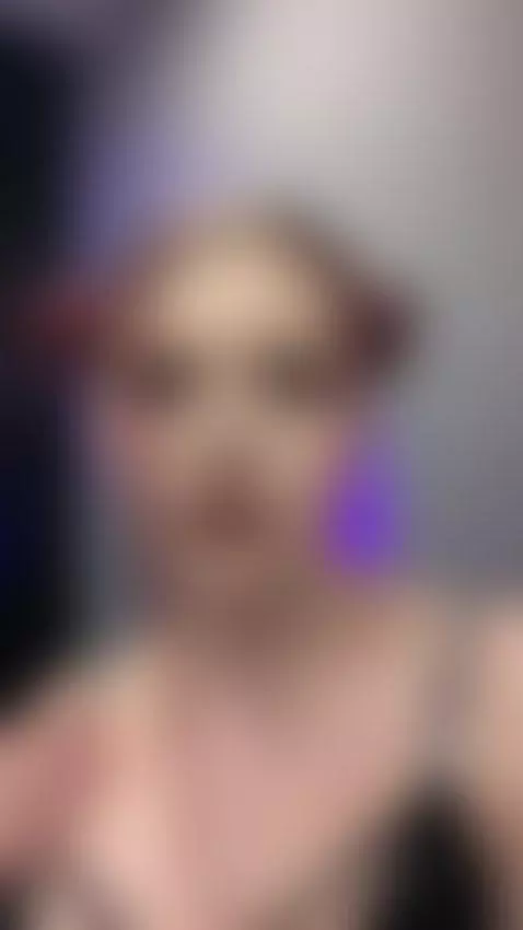 Put me on your fucklist by emillyxoxo