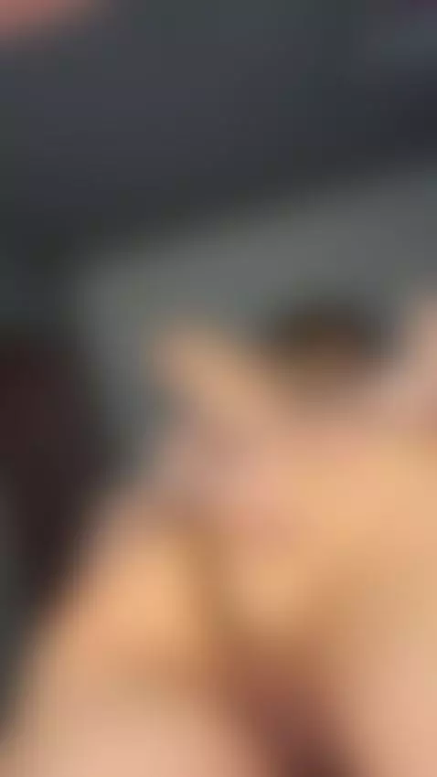 honey, do you like when i show u my pussy? by magylolli