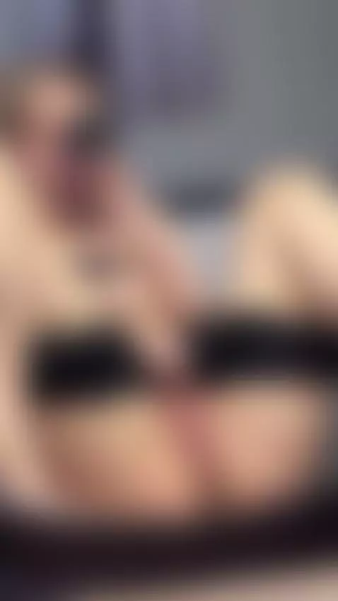 pussy fingering by magylolli