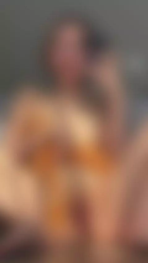 am i hot? by magylolli