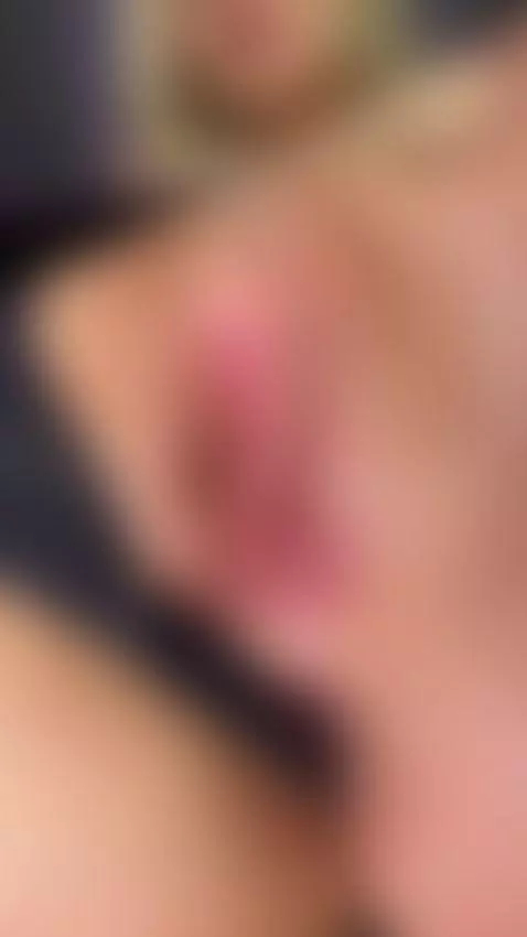 Want more nude content OnlyFans in bio! 😈 by scarlettcross