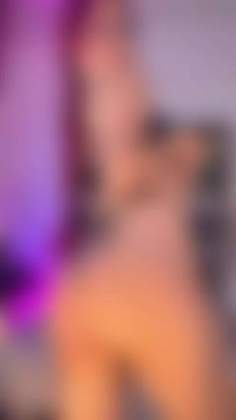 Come here and enjoy with me 😏 by andracyruss